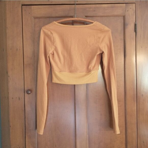 Urban Outfitters Out From Under Crop Top long sleeve S - Picture 3 of 3